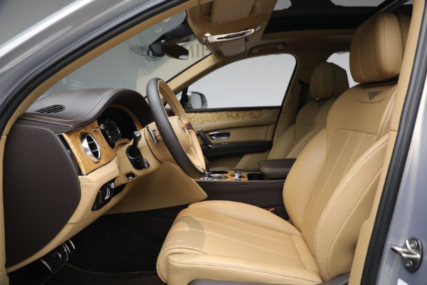 Used 2020 Bentley Bentayga V8 for sale Call for price at Alfa Romeo of Westport in Westport CT 06880 16