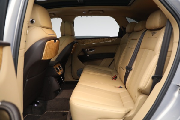 Used 2020 Bentley Bentayga V8 for sale Call for price at Alfa Romeo of Westport in Westport CT 06880 20