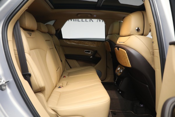 Used 2020 Bentley Bentayga V8 for sale Call for price at Alfa Romeo of Westport in Westport CT 06880 27