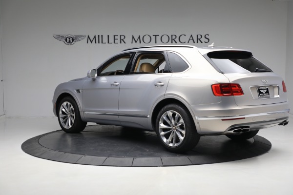 Used 2020 Bentley Bentayga V8 for sale Call for price at Alfa Romeo of Westport in Westport CT 06880 4