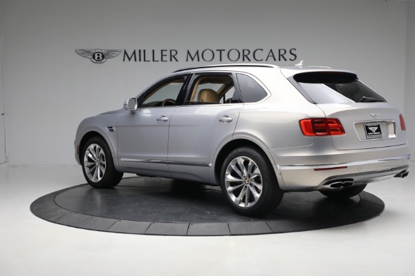 Used 2020 Bentley Bentayga V8 for sale Sold at Alfa Romeo of Westport in Westport CT 06880 4