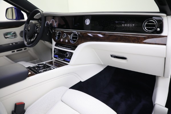 New 2023 Rolls-Royce Ghost for sale $400,350 at Alfa Romeo of Westport in Westport CT 06880 18