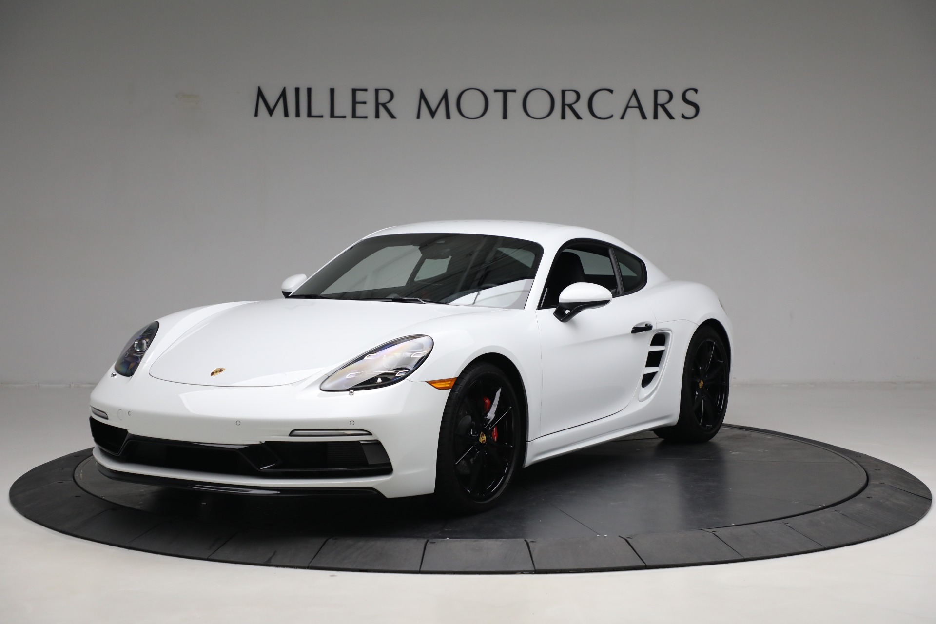 Used 2022 Porsche 718 Cayman S for sale $91,900 at Alfa Romeo of Westport in Westport CT 06880 1