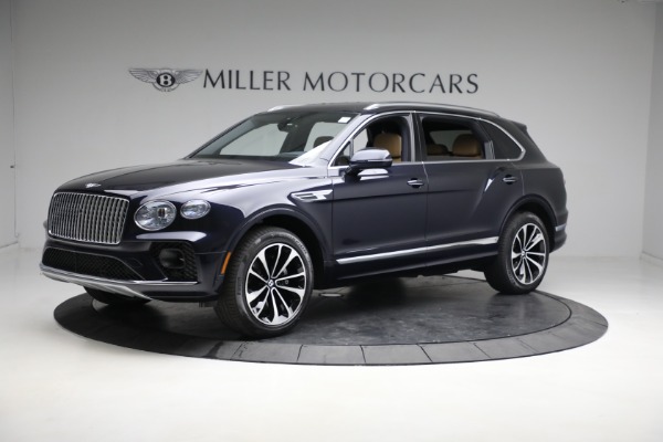 New 2023 Bentley Bentayga EWB V8 for sale $259,345 at Alfa Romeo of Westport in Westport CT 06880 2
