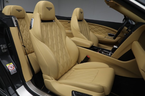 Used 2014 Bentley Continental GT Speed for sale $133,900 at Alfa Romeo of Westport in Westport CT 06880 28