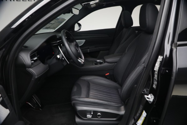 Used 2023 Maserati Grecale GT for sale $40,900 at Alfa Romeo of Westport in Westport CT 06880 13