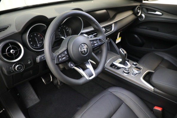 New 2023 Alfa Romeo Stelvio Ti for sale $60,550 at Alfa Romeo of Westport in Westport CT 06880 13