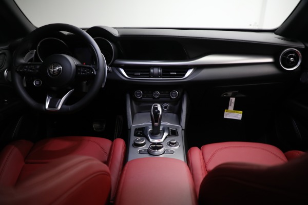 New 2023 Alfa Romeo Stelvio Veloce for sale $59,490 at Alfa Romeo of Westport in Westport CT 06880 22