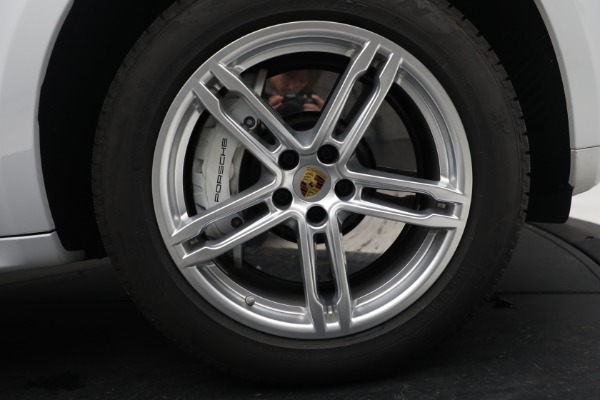 Used 2021 Porsche Macan Turbo for sale $84,900 at Alfa Romeo of Westport in Westport CT 06880 22