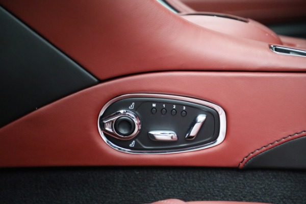 Used 2019 Aston Martin DB11 V8 for sale $129,900 at Alfa Romeo of Westport in Westport CT 06880 21