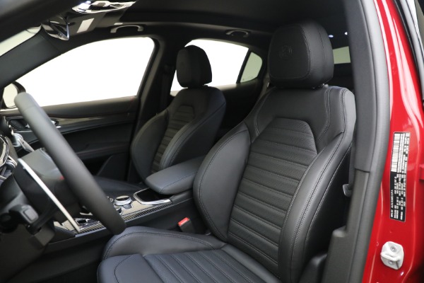 New 2023 Alfa Romeo Stelvio Estrema for sale $63,465 at Alfa Romeo of Westport in Westport CT 06880 15