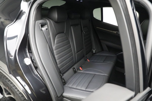 New 2023 Alfa Romeo Stelvio Estrema for sale $63,625 at Alfa Romeo of Westport in Westport CT 06880 21