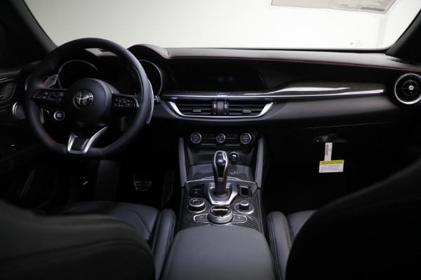 New 2023 Alfa Romeo Stelvio Estrema for sale $63,625 at Alfa Romeo of Westport in Westport CT 06880 22
