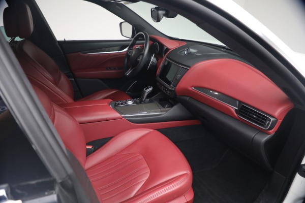 Used 2023 Maserati Levante GT for sale $42,900 at Alfa Romeo of Westport in Westport CT 06880 16