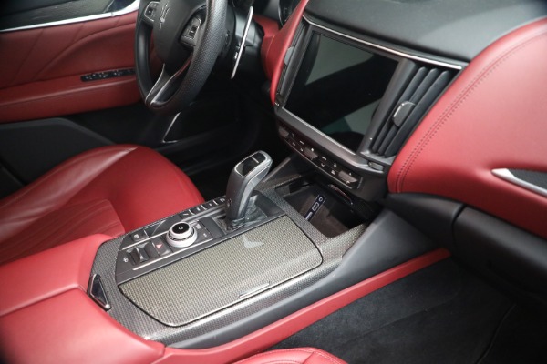 Used 2023 Maserati Levante GT for sale $42,900 at Alfa Romeo of Westport in Westport CT 06880 27