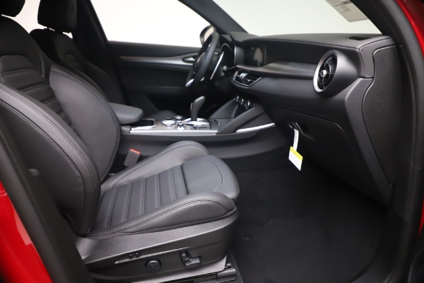 New 2023 Alfa Romeo Stelvio Veloce for sale $60,940 at Alfa Romeo of Westport in Westport CT 06880 20