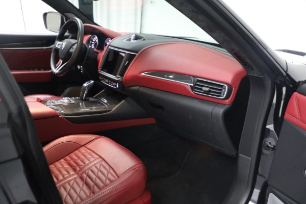 Used 2021 Maserati Levante Trofeo for sale $114,900 at Alfa Romeo of Westport in Westport CT 06880 18