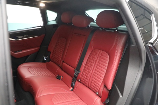 Used 2021 Maserati Levante Trofeo for sale $114,900 at Alfa Romeo of Westport in Westport CT 06880 28