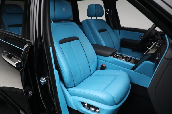 Used 2022 Rolls-Royce Black Badge Cullinan for sale $395,900 at Alfa Romeo of Westport in Westport CT 06880 21