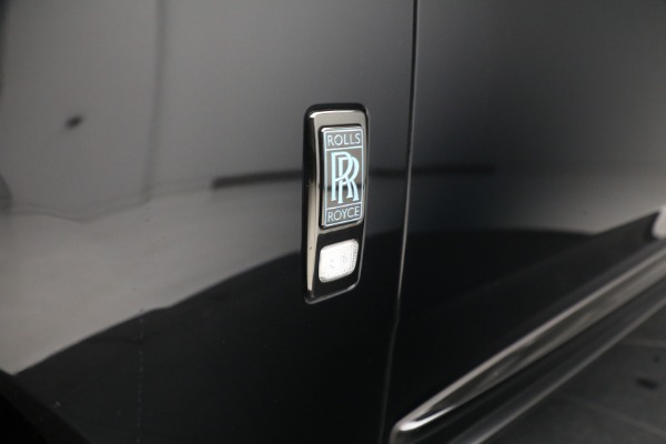 Used 2022 Rolls-Royce Black Badge Cullinan for sale $395,900 at Alfa Romeo of Westport in Westport CT 06880 27