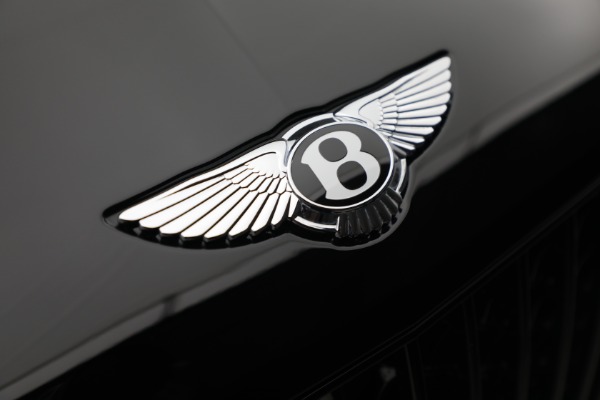 New 2023 Bentley Bentayga EWB Azure V8 for sale $297,600 at Alfa Romeo of Westport in Westport CT 06880 14