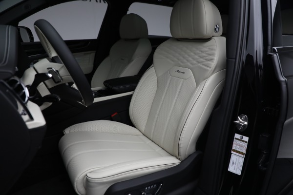 New 2023 Bentley Bentayga EWB Azure V8 for sale $297,600 at Alfa Romeo of Westport in Westport CT 06880 19