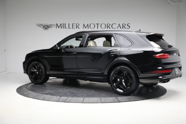 New 2023 Bentley Bentayga EWB Azure V8 for sale $297,600 at Alfa Romeo of Westport in Westport CT 06880 4