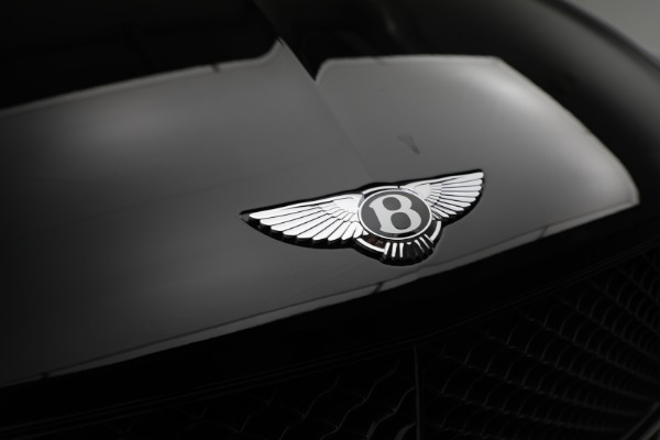 New 2023 Bentley Bentayga Speed for sale $319,875 at Alfa Romeo of Westport in Westport CT 06880 14