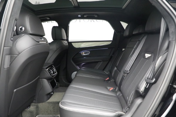 New 2023 Bentley Bentayga V8 for sale $238,470 at Alfa Romeo of Westport in Westport CT 06880 23
