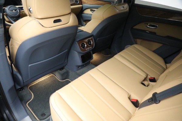 New 2023 Bentley Bentayga V8 for sale $230,170 at Alfa Romeo of Westport in Westport CT 06880 21