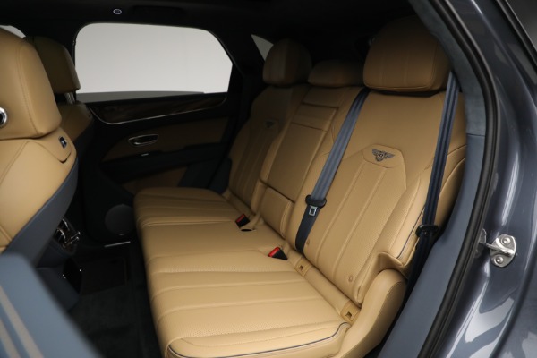 New 2023 Bentley Bentayga V8 for sale $230,170 at Alfa Romeo of Westport in Westport CT 06880 23