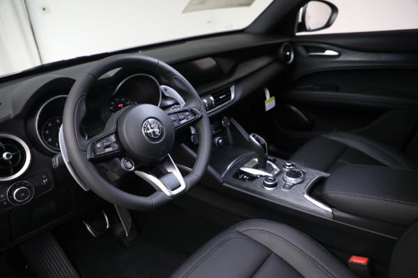 New 2023 Alfa Romeo Stelvio Sprint for sale $51,665 at Alfa Romeo of Westport in Westport CT 06880 13