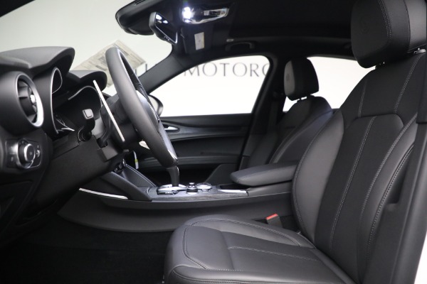 New 2023 Alfa Romeo Stelvio Sprint for sale $51,665 at Alfa Romeo of Westport in Westport CT 06880 14
