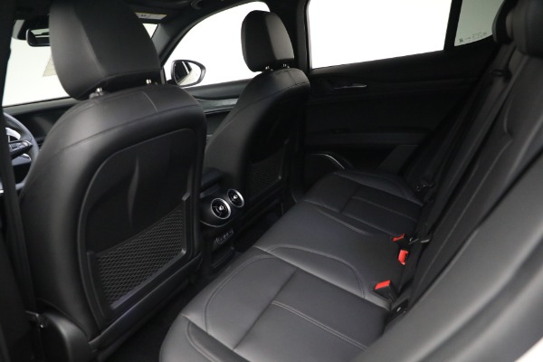 New 2023 Alfa Romeo Stelvio Sprint for sale $51,665 at Alfa Romeo of Westport in Westport CT 06880 17