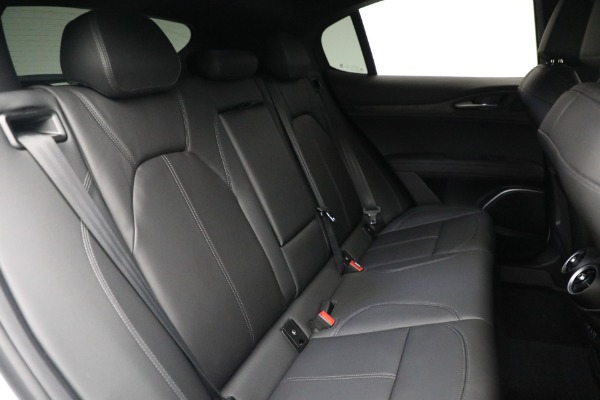 New 2023 Alfa Romeo Stelvio Sprint for sale $51,665 at Alfa Romeo of Westport in Westport CT 06880 20