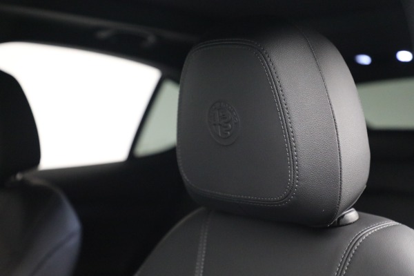 New 2023 Alfa Romeo Stelvio Sprint for sale $51,665 at Alfa Romeo of Westport in Westport CT 06880 27