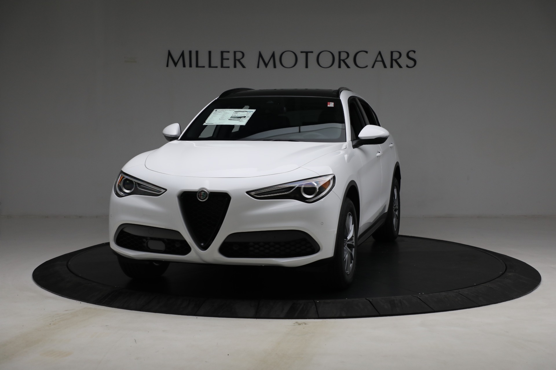 New 2023 Alfa Romeo Stelvio Sprint for sale $51,665 at Alfa Romeo of Westport in Westport CT 06880 1