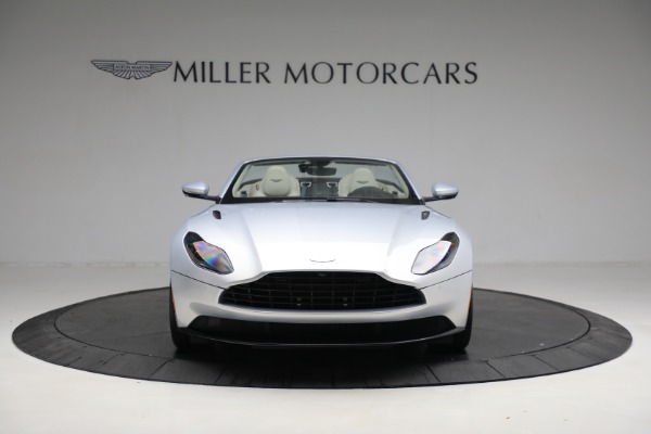 Used 2019 Aston Martin DB11 Volante for sale $145,900 at Alfa Romeo of Westport in Westport CT 06880 11