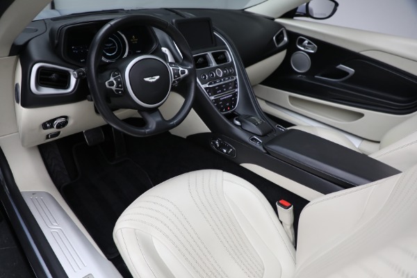 Used 2019 Aston Martin DB11 Volante for sale $145,900 at Alfa Romeo of Westport in Westport CT 06880 19