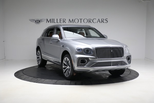 New 2023 Bentley Bentayga EWB Azure V8 for sale $274,655 at Alfa Romeo of Westport in Westport CT 06880 13