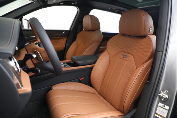New 2023 Bentley Bentayga EWB Azure V8 for sale $274,655 at Alfa Romeo of Westport in Westport CT 06880 22
