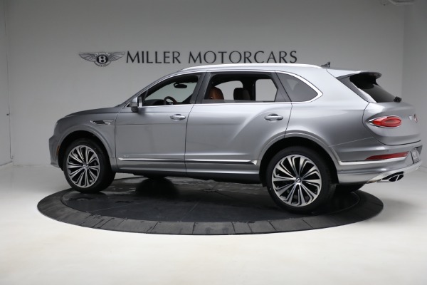 New 2023 Bentley Bentayga EWB Azure V8 for sale $274,655 at Alfa Romeo of Westport in Westport CT 06880 4