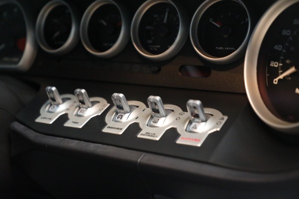 Used 2006 Ford GT for sale $449,900 at Alfa Romeo of Westport in Westport CT 06880 21