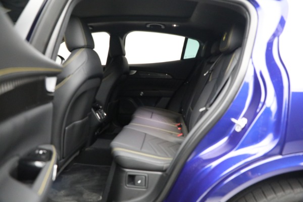 New 2023 Maserati Grecale Modena for sale $79,995 at Alfa Romeo of Westport in Westport CT 06880 18