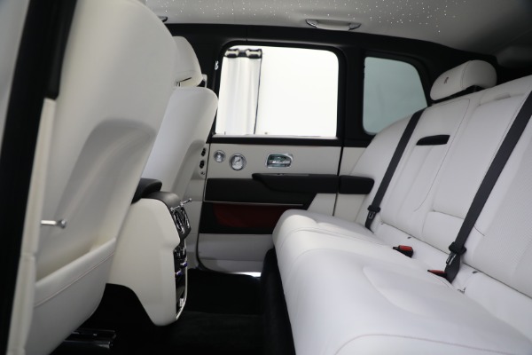New 2023 Rolls-Royce Cullinan for sale $418,575 at Alfa Romeo of Westport in Westport CT 06880 17