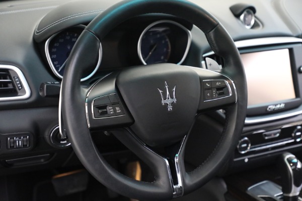 Used 2015 Maserati Ghibli S Q4 for sale $35,900 at Alfa Romeo of Westport in Westport CT 06880 14