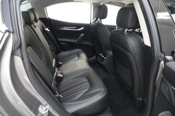 Used 2015 Maserati Ghibli S Q4 for sale $35,900 at Alfa Romeo of Westport in Westport CT 06880 23