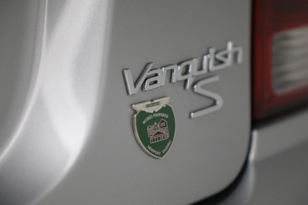 Used 2005 Aston Martin V12 Vanquish S for sale $199,900 at Alfa Romeo of Westport in Westport CT 06880 28