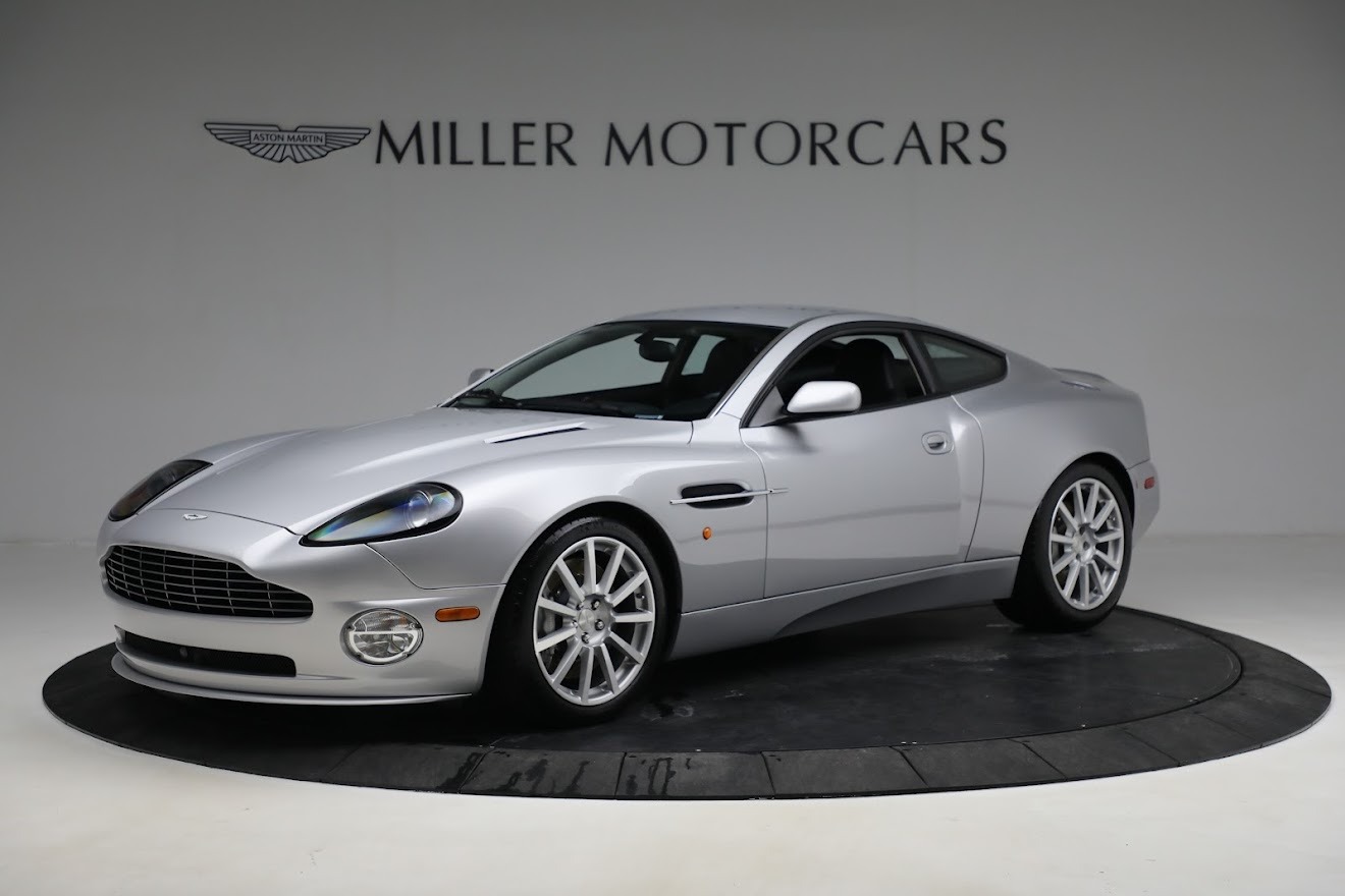 Used 2005 Aston Martin V12 Vanquish S for sale $199,900 at Alfa Romeo of Westport in Westport CT 06880 1