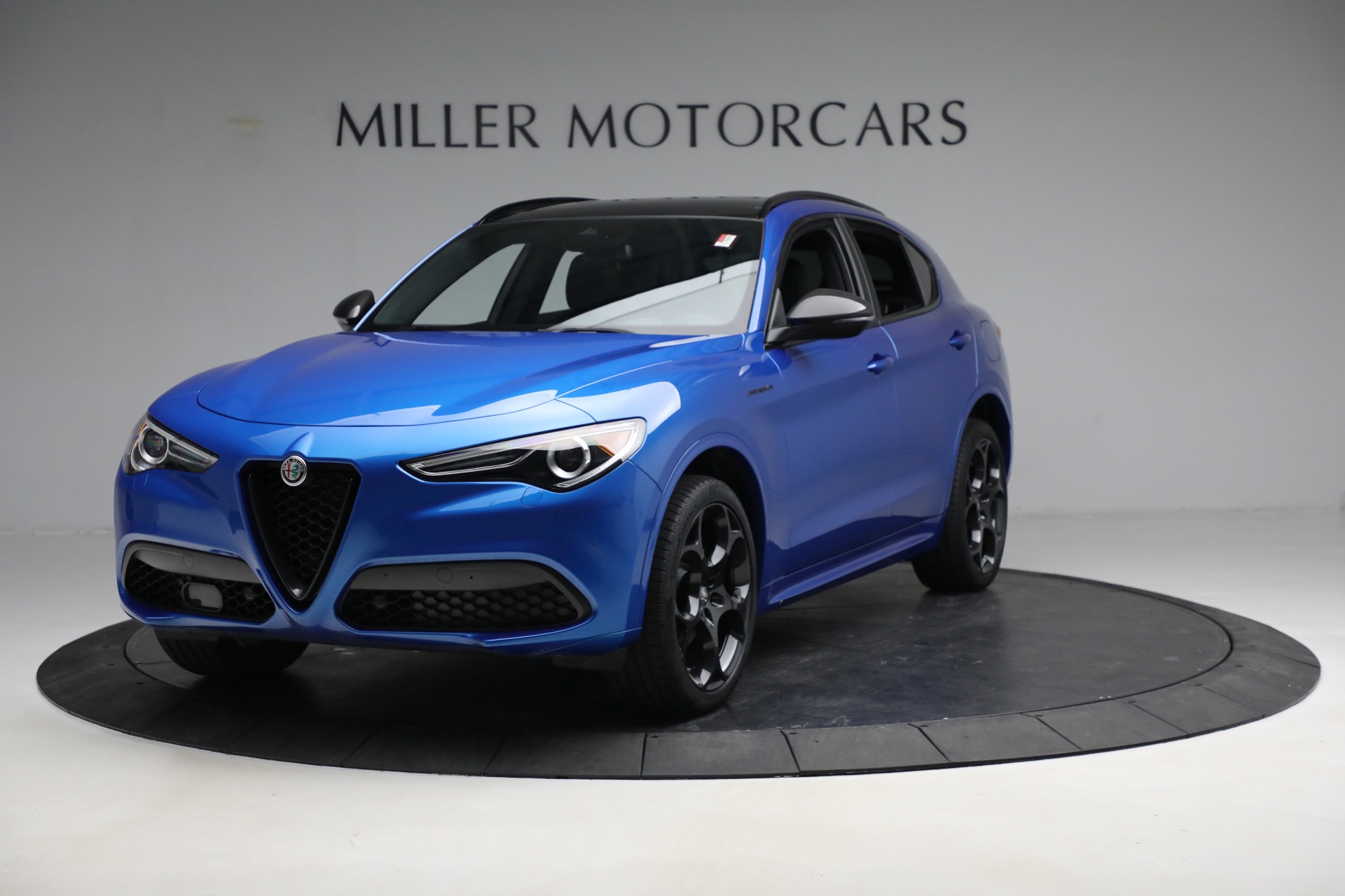 New 2023 Alfa Romeo Stelvio Estrema for sale $63,625 at Alfa Romeo of Westport in Westport CT 06880 1